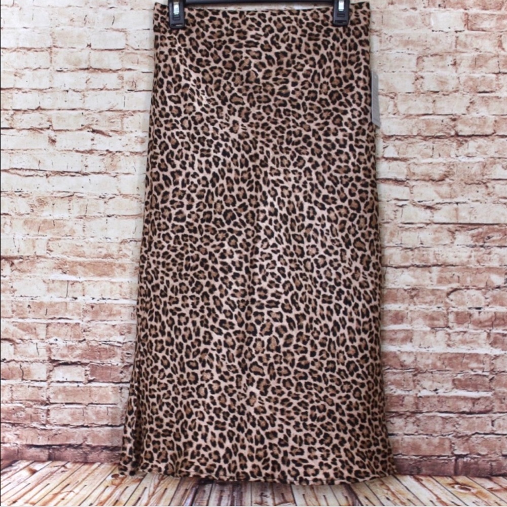 Forgotten Grace | Midi Cheetah Satin Slip Skirt